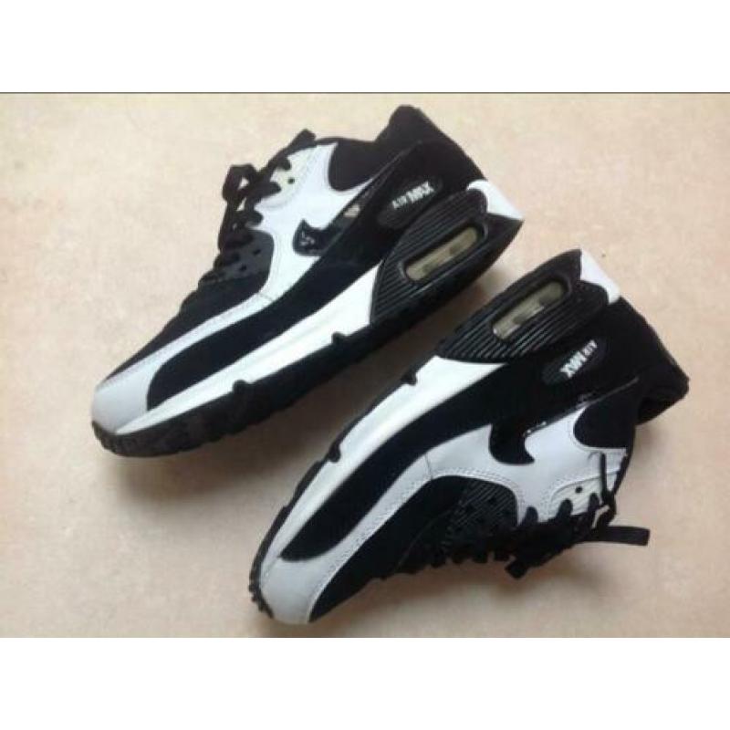 Nike Air Max 90 maat 41