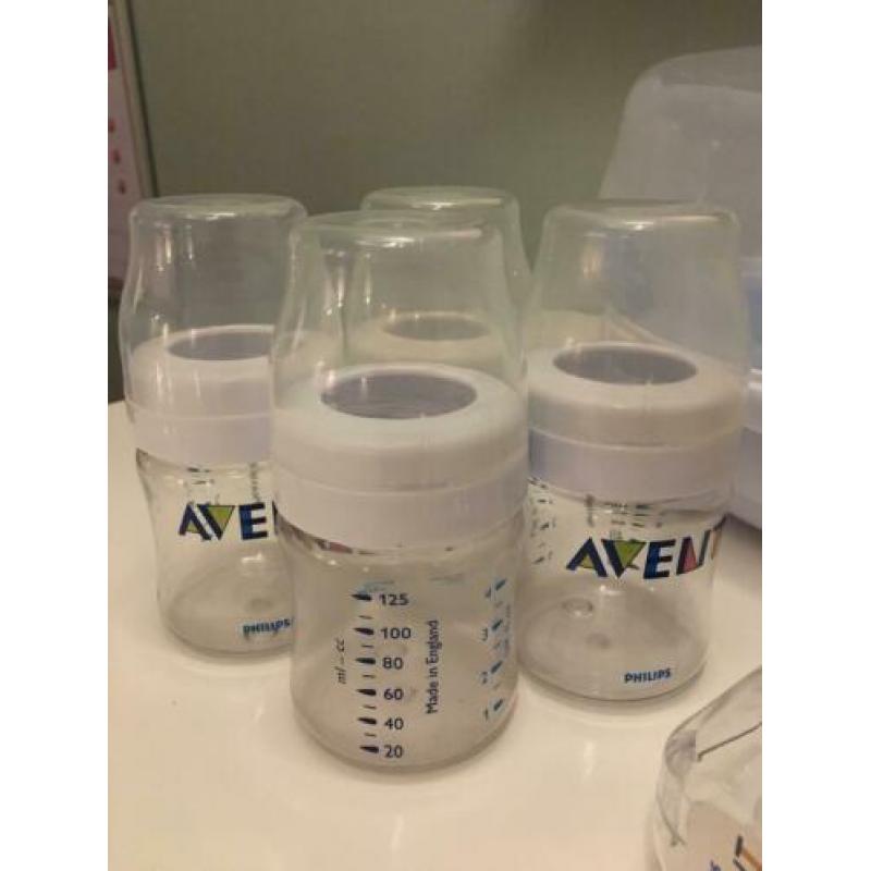 Philips Avent Magnetron Sterilisator + Avent flessenset