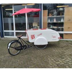 Uniek item Orginele pastor jaren 50 ijsco bakfiets