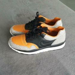 Nike Air safari OG 2018. Maat 44