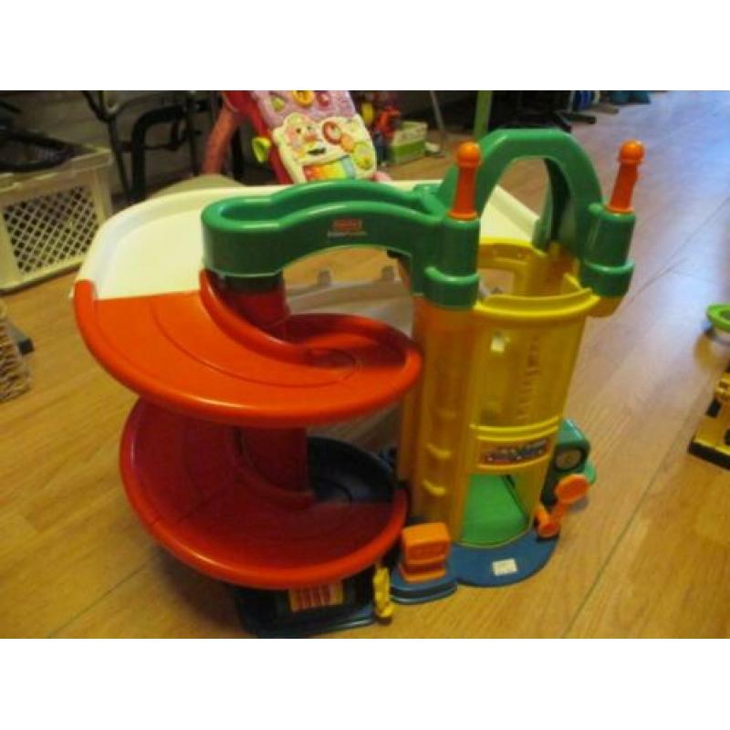 Fisher Price Garage