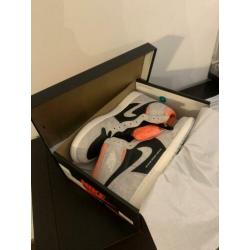 Nike Air Jordan 1 Natural Grey Hyper Crimson 46 DS