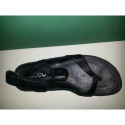 ECCO sandalen kleur zwart maat 38