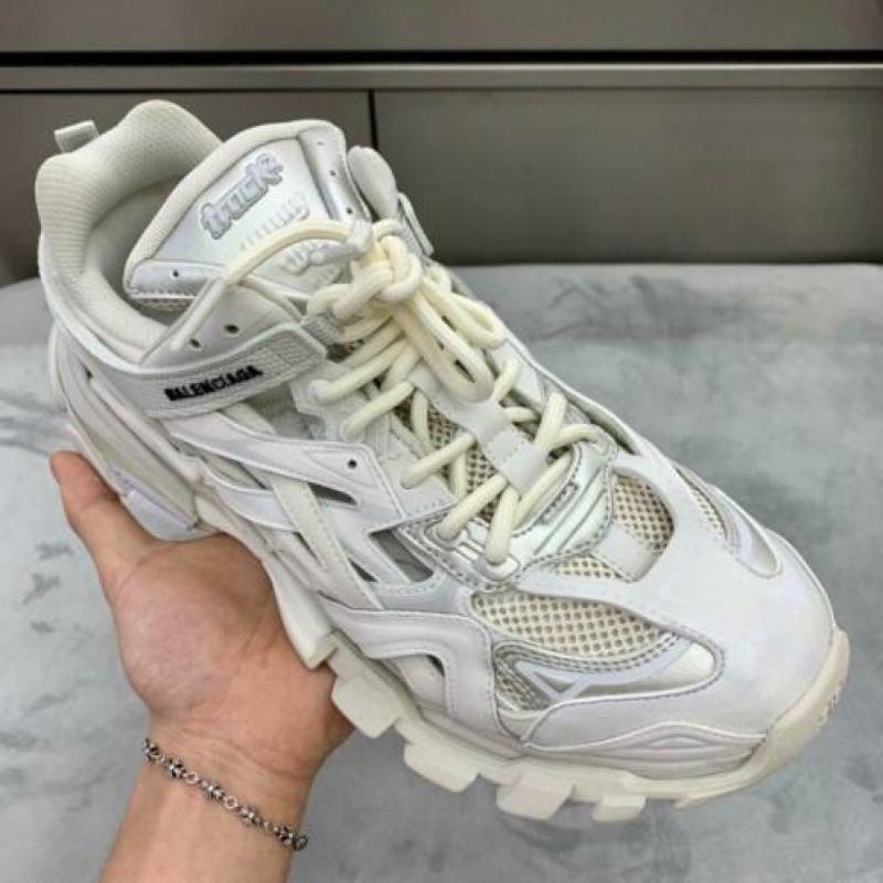 BALENCIAGA 'Track' 2 - 35 t/m 45