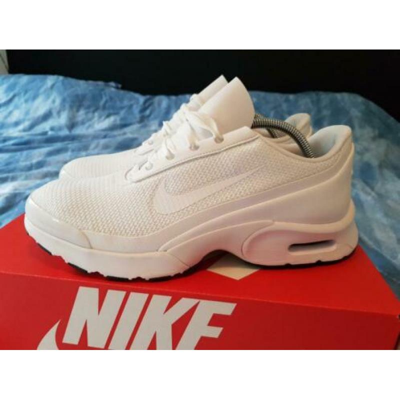 Nike air max jewell triple white snakeskin 44,5 29 cm