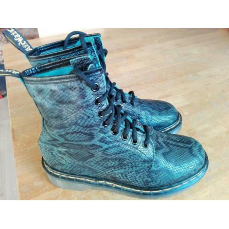 Dr Martens 1460 enkelschoenen made in England Snakeprint 37