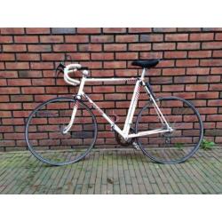 Mooie retro racefiets van Raleigh, framemaat 59