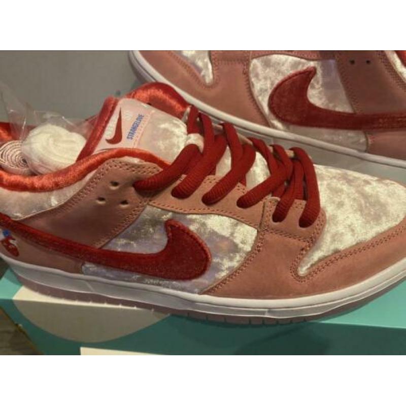 Nike SB Dunk Strangelove (maat 44.5)