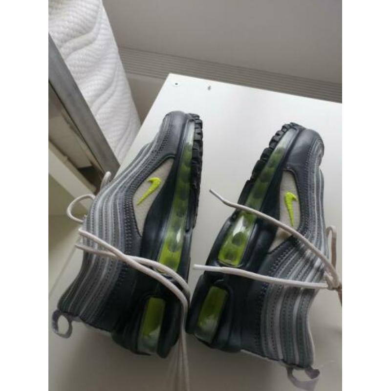 Nike air max 37.5