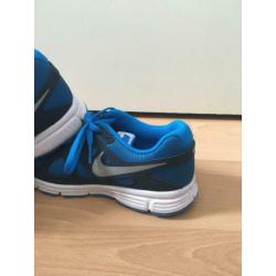 Nike revolution 2 maat 38.5 (zgan)