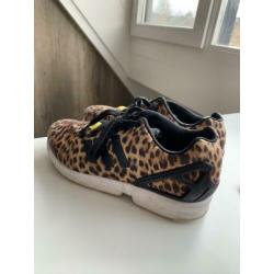 Adidas sneaker panter print maat 38