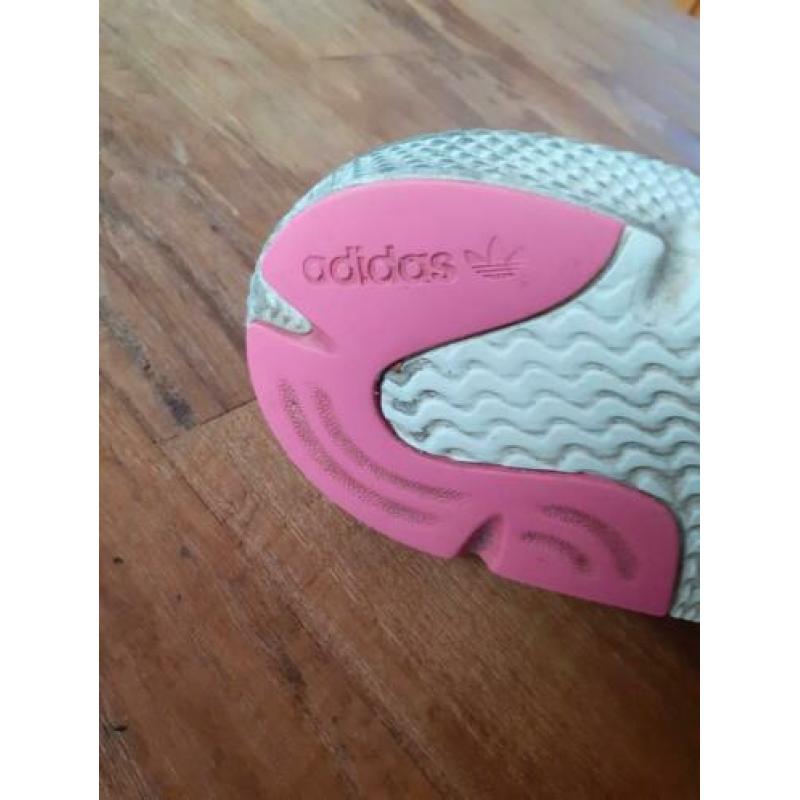 Adidas Sneakers. Maat 45.