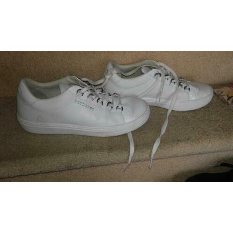 witte leren skechers 40