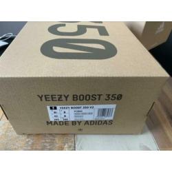 Adidas Yeezy Boost 350 V2 Cinder maat 42