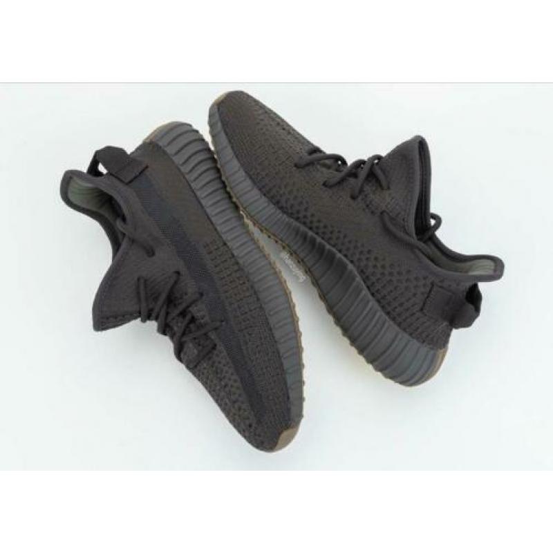 Adidas Yeezy Boost 350 V2 Cinder maat 42