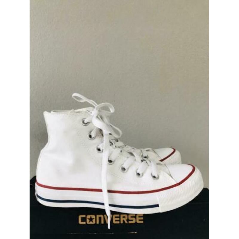 Converse Gave All Stars in de kleurOptical White ZGAN 36