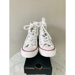 Converse Gave All Stars in de kleurOptical White ZGAN 36